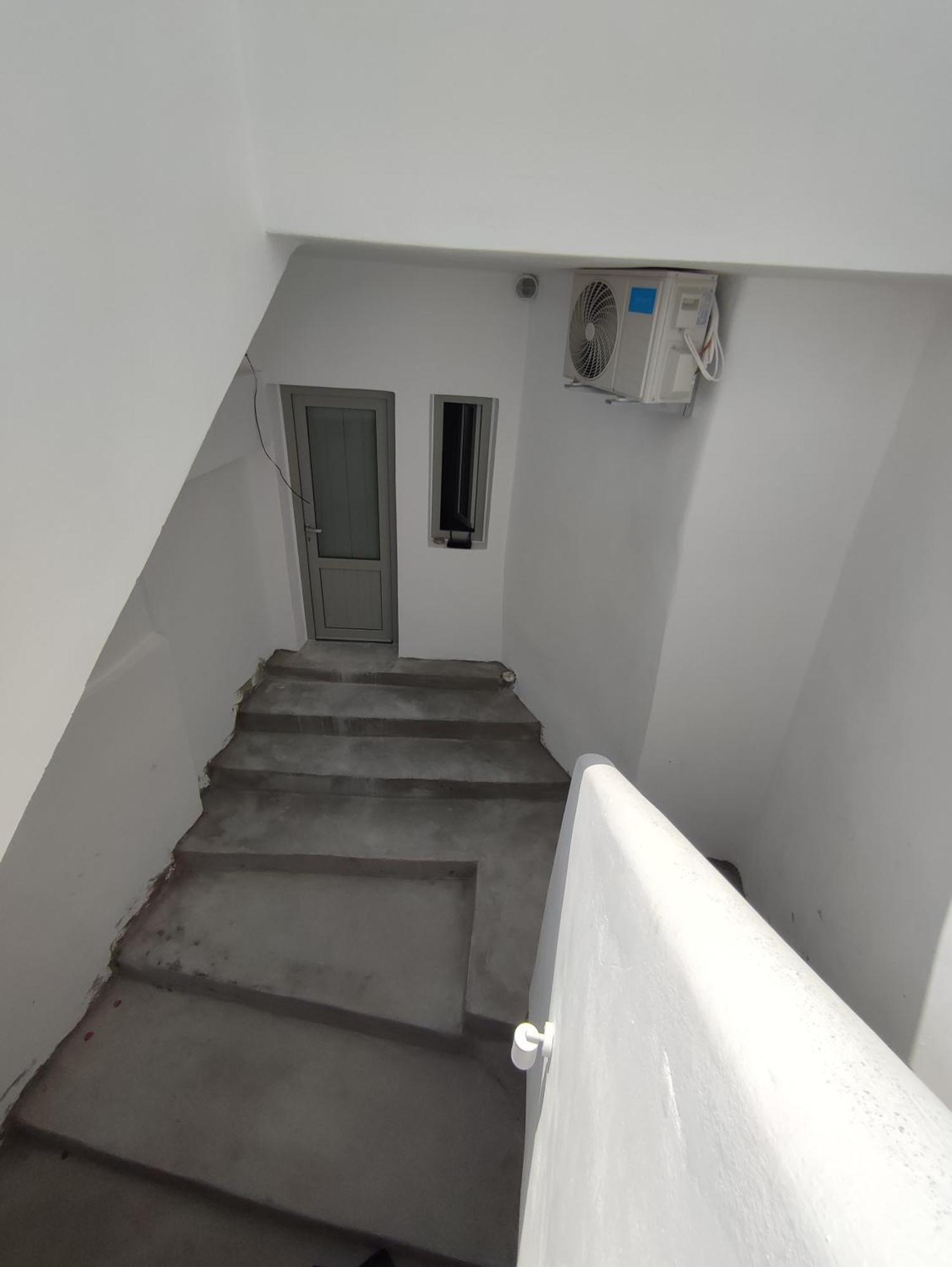 Central Santorini Serenity Rooms Fira  Exteriör bild